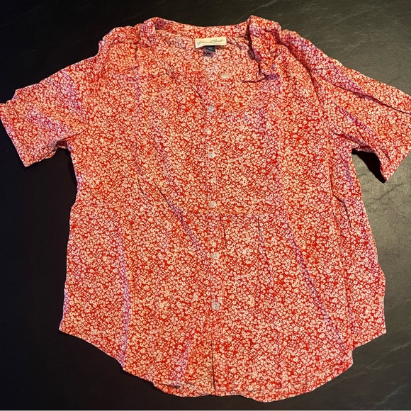 Floral printed button up blouse Top - Picture 1 of 4